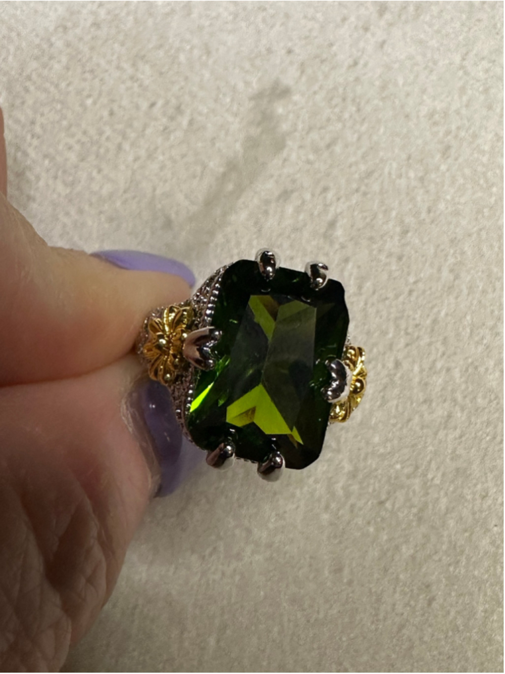 Green, Silver & Gold Statement Ring, Size 7